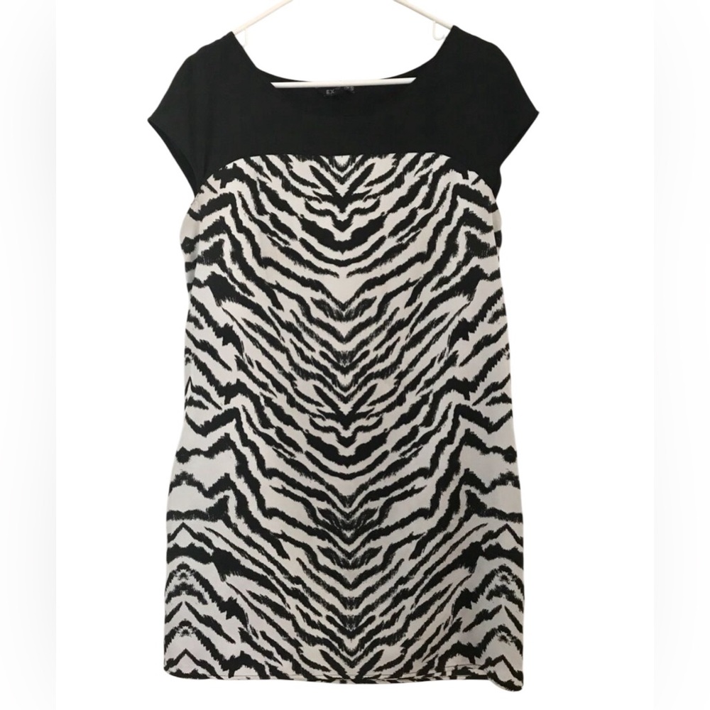 B9- extra small zebra print dress size XS EXPRESS